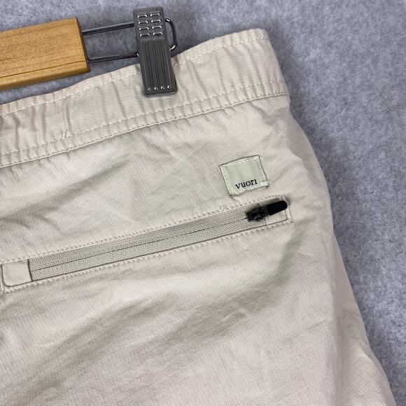 Vuori Pants Womens L Beige Ripstop Mid Rise Pant - Picture 9 of 10